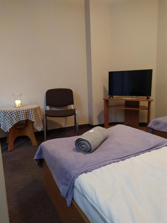Motel Dom Turysty Kostrzyn nad Odra Esterno foto